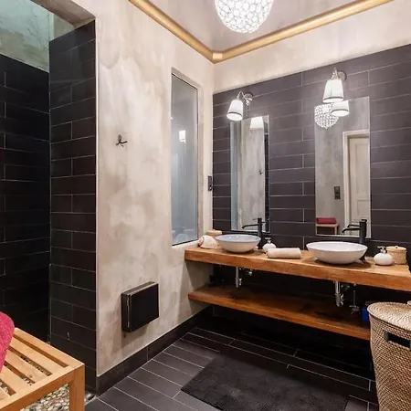 Bourgeois Boheme Apt. 88 M² City Center Budapest Exterior photo