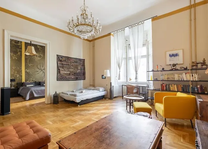 Bourgeois Boheme Apt. 88 M² City Center